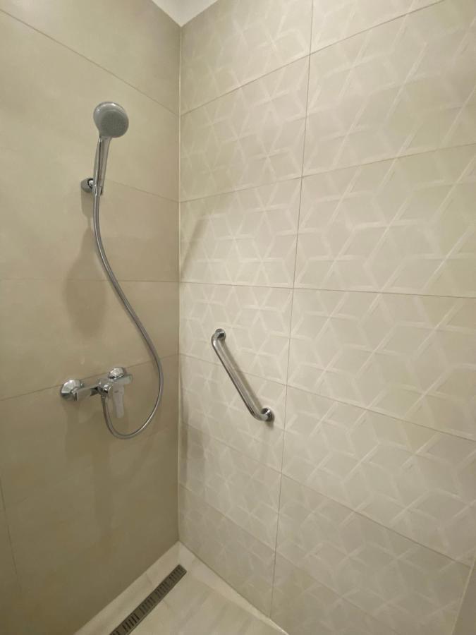 Peto Apartman Gyor Exterior photo