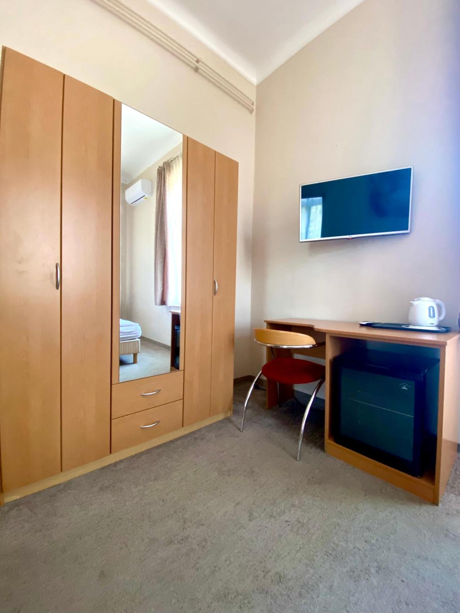 Peto Apartman Gyor Exterior photo